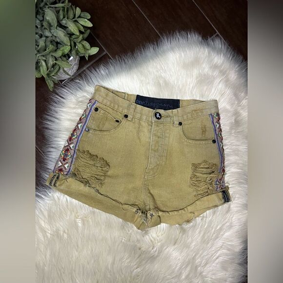 One Teaspoon olive green distressed Aztec striped side denim shorts sz 8/26 - Picture 1 of 9
